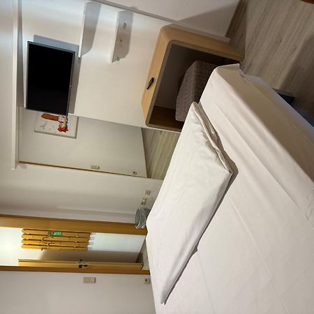 Hotel Eurocity Bruchköbel Esterno foto
