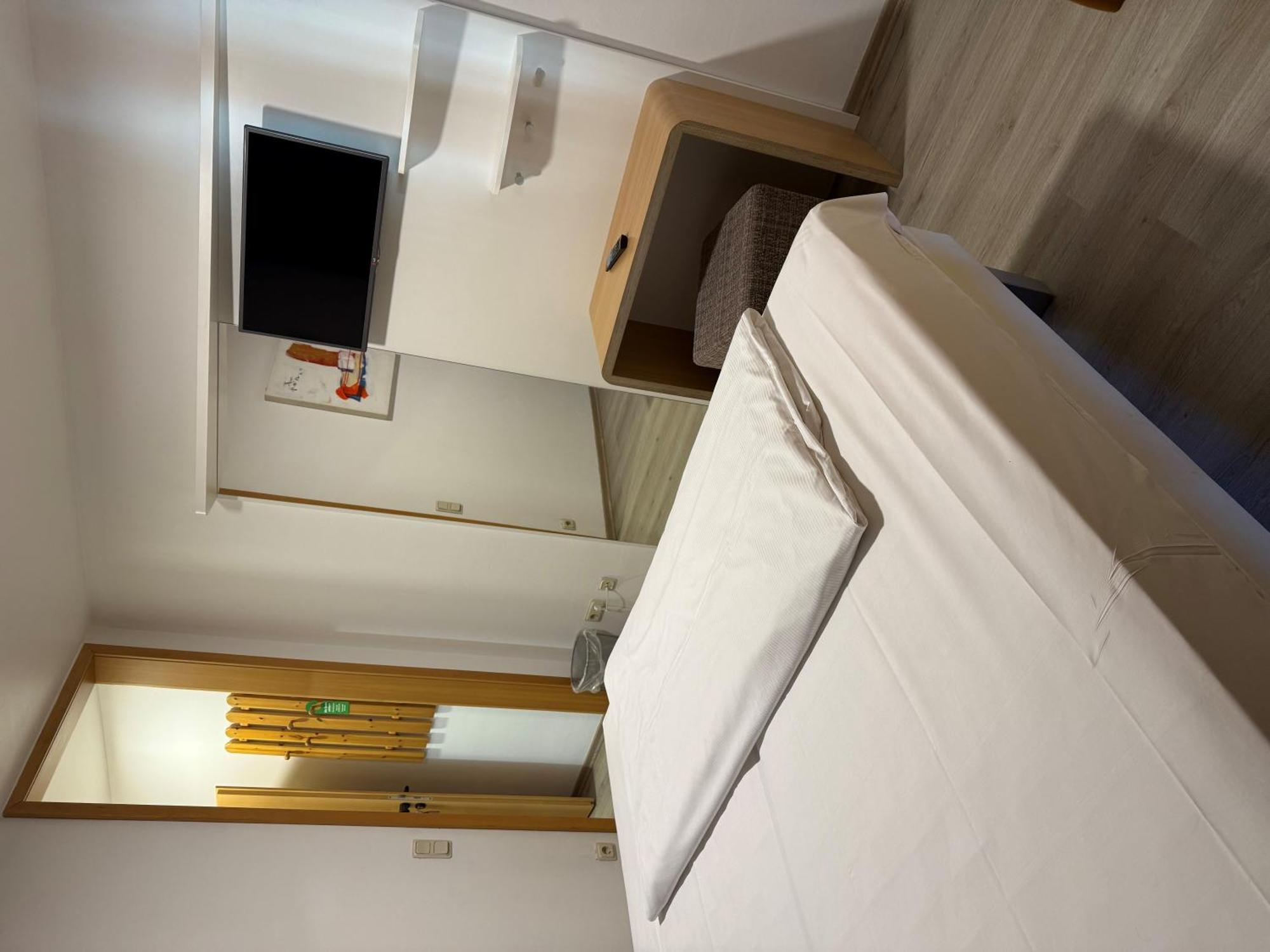 Hotel Eurocity Bruchköbel Esterno foto