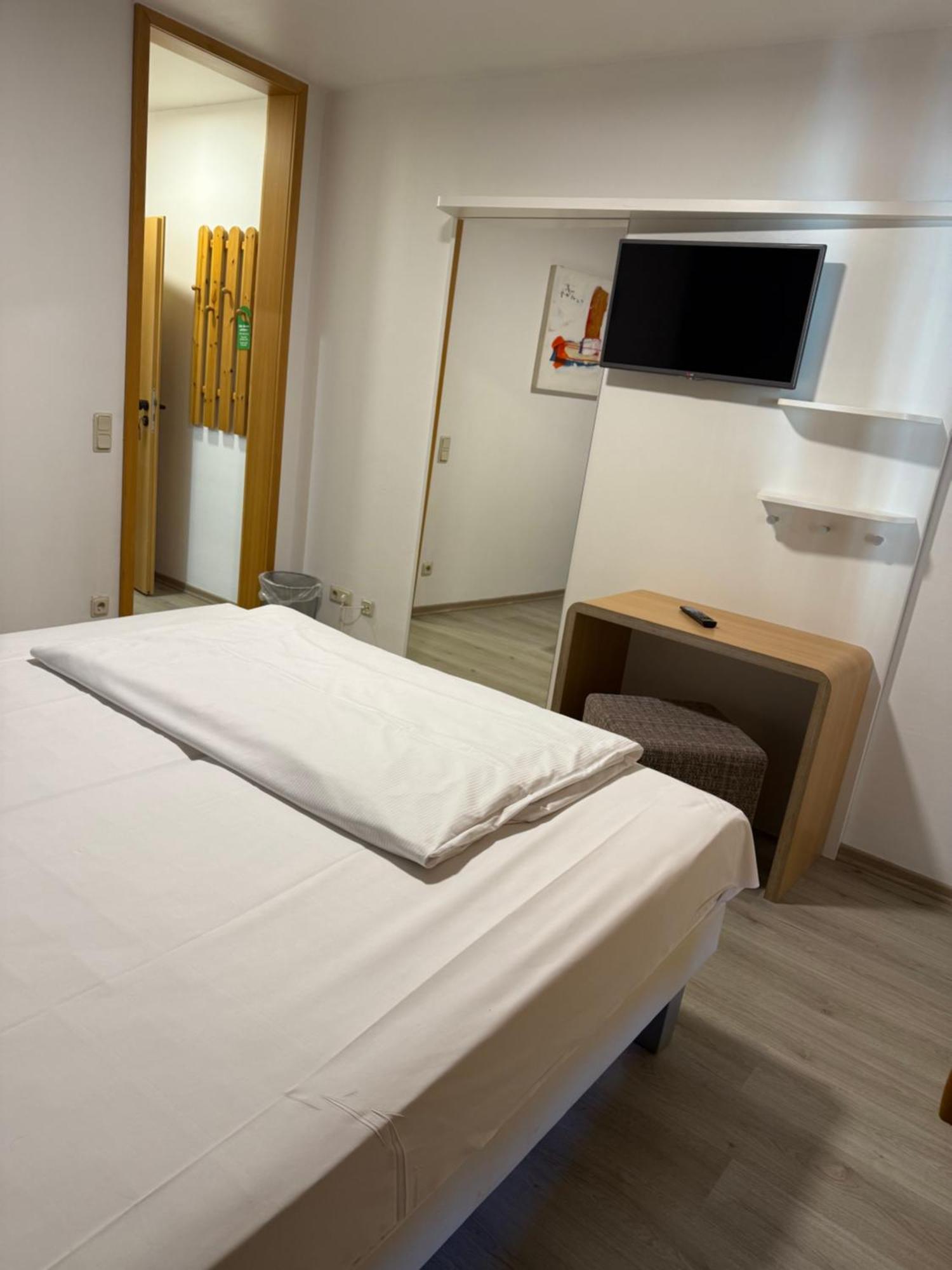 Hotel Eurocity Bruchköbel Esterno foto