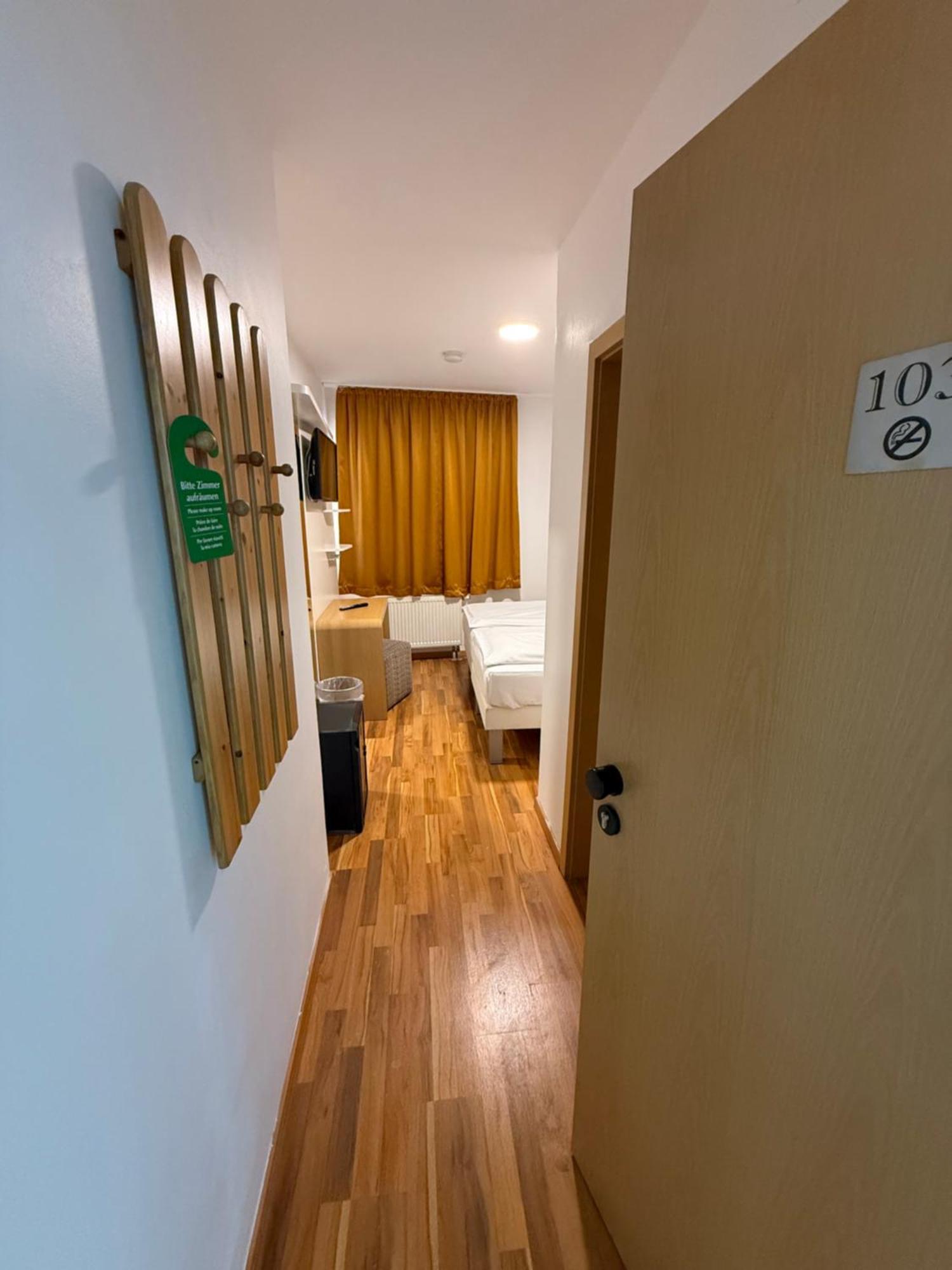 Hotel Eurocity Bruchköbel Esterno foto